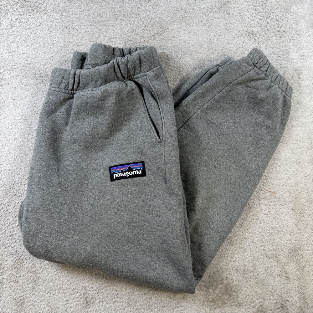 Patagonia Sweatpants Women Medium Gray Uprisal Fleece Jogger P-6 Label Sweatpant